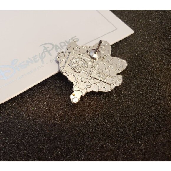 Daisy Donald Disney Trading Pin Duck Nerds Hat Glasses Lapel Pin Brooch Badge - Picture 3 of 6